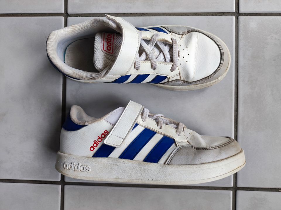 Adidas Sneaker Kinderschuh in Stuttgart