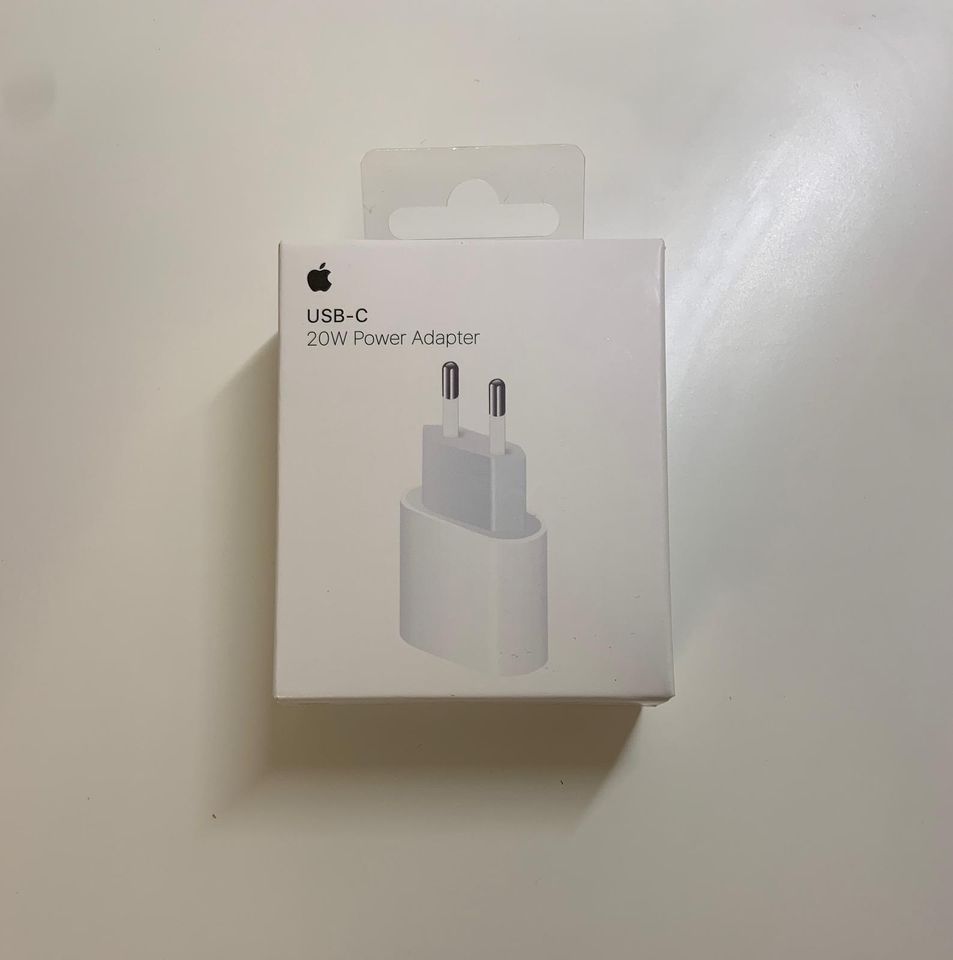 iPhone Adapter USB-C in Düsseldorf