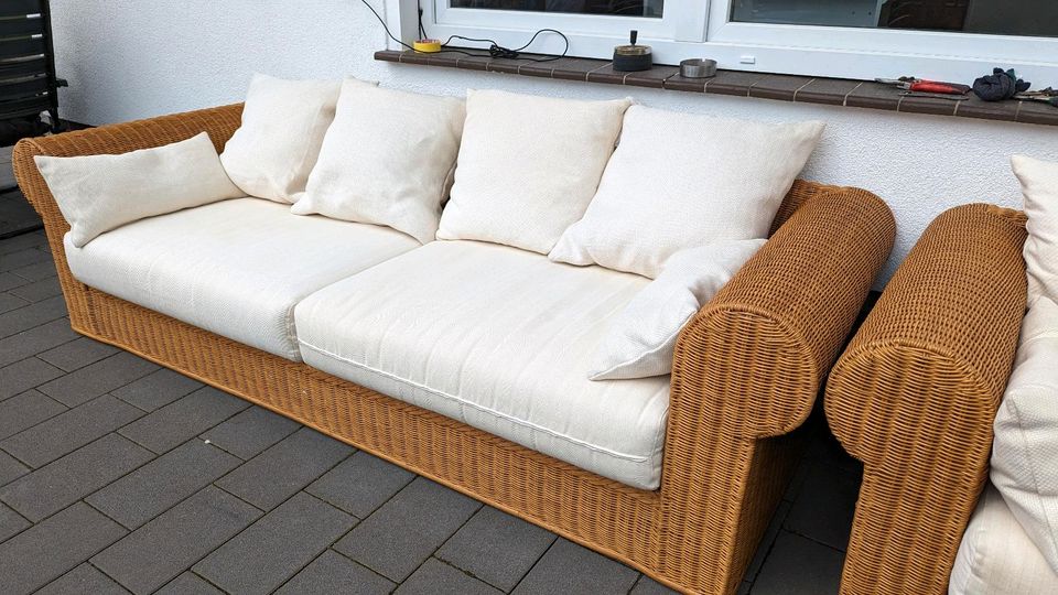 Rattan Sofa Sitzgarnitur in Minden