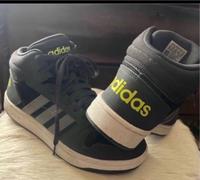 Adidas Größe 38 2/3 hoher Schaft schwarz Top Hamburg-Mitte - Hamburg Horn Vorschau
