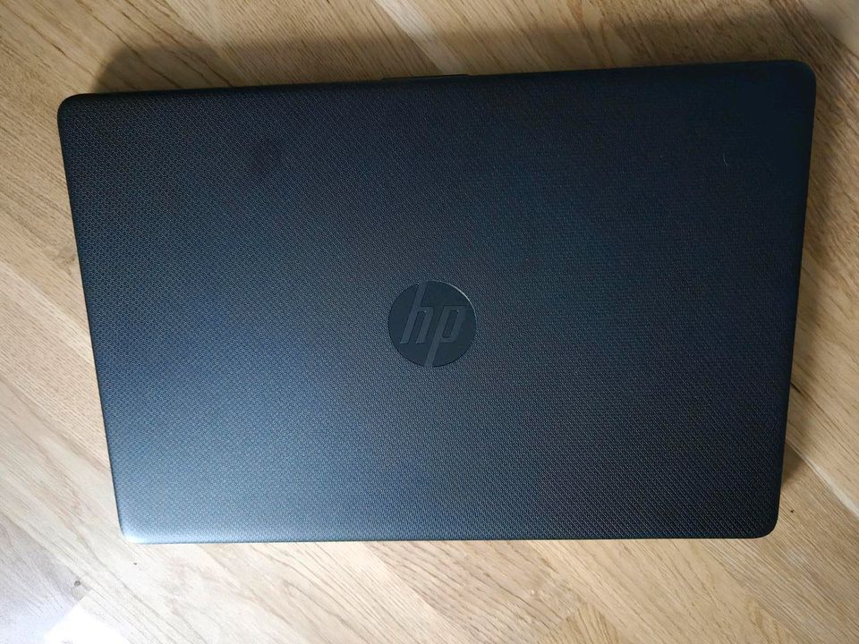 Laptop von HP in Beelitz