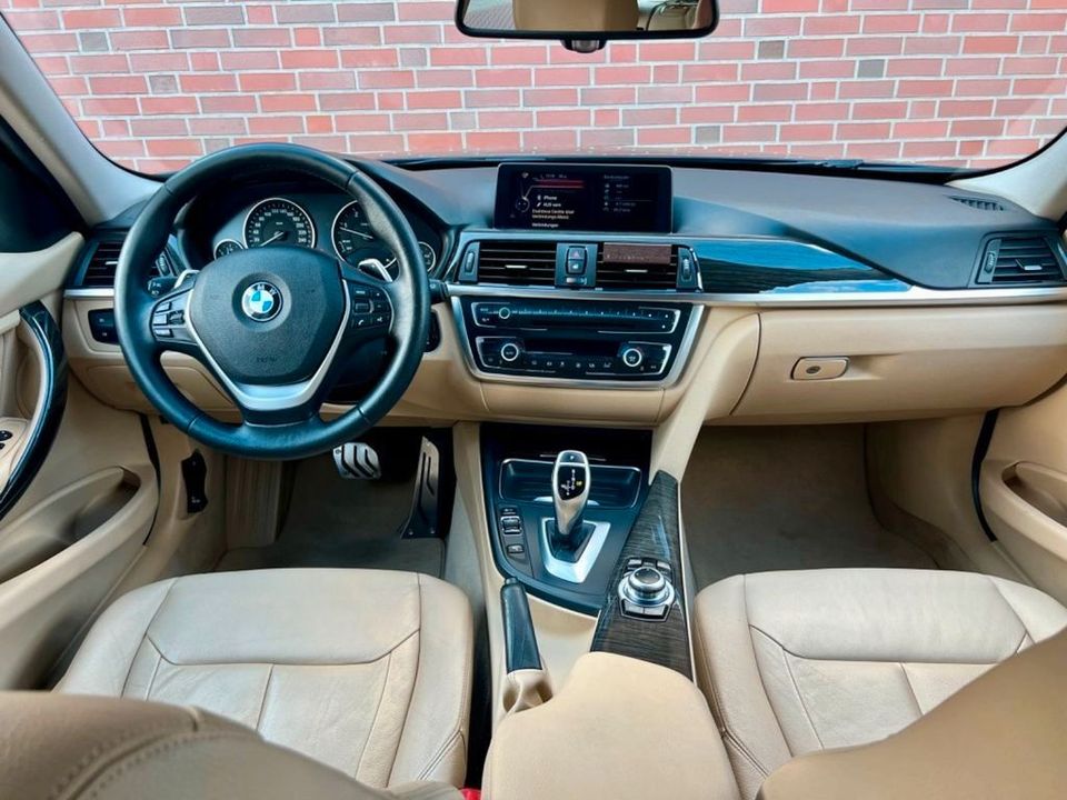 BMW 325d Touring Luxury Line SAG~KAMERA~LEDER~NAVI~ in Wolfsburg