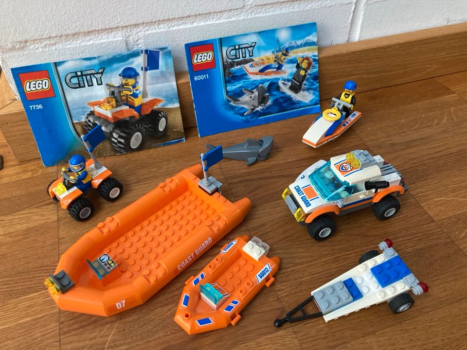 Lego Set küstenwache 7736 60011 Boot Quad Bootsanhänger Surfer in Melsungen