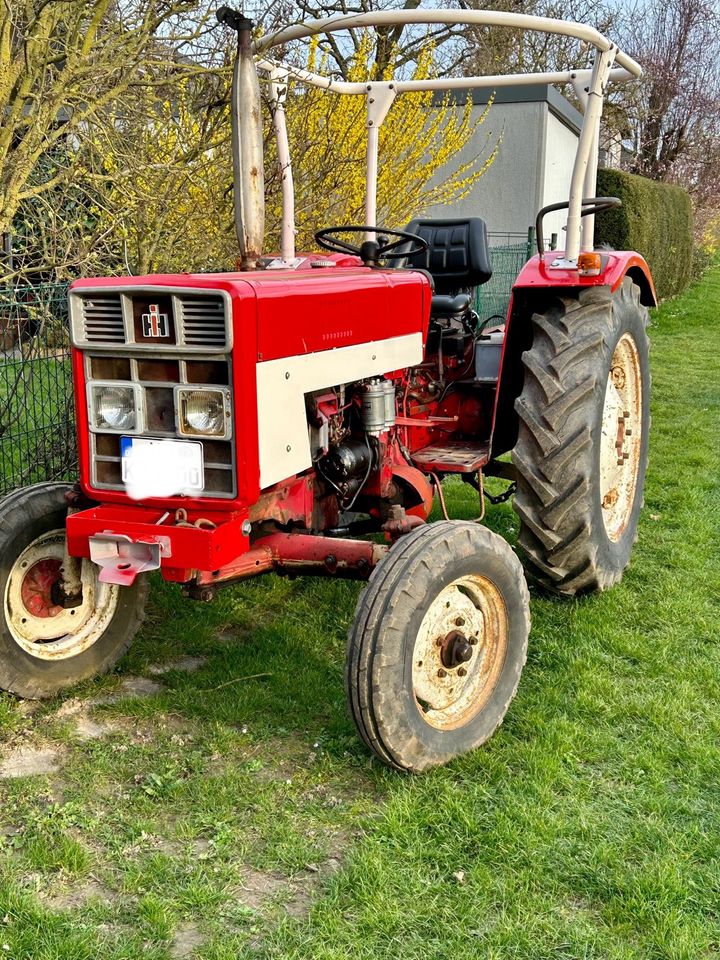 IHC 423 , Schlepper, Traktor in Sinsheim