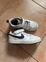 Nike Kinderschuhe Gr. 27 Niedersachsen - Ganderkesee Vorschau