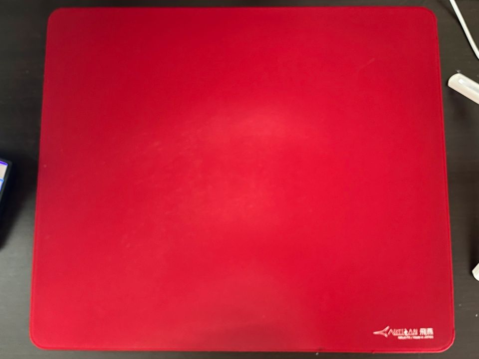 Artisan FX Hien Soft XL Rot in Perkam