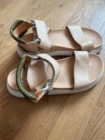 Apple of Eden Sandalen Beige mit Khaki und weißer Sohle Bayern - Marktheidenfeld Vorschau