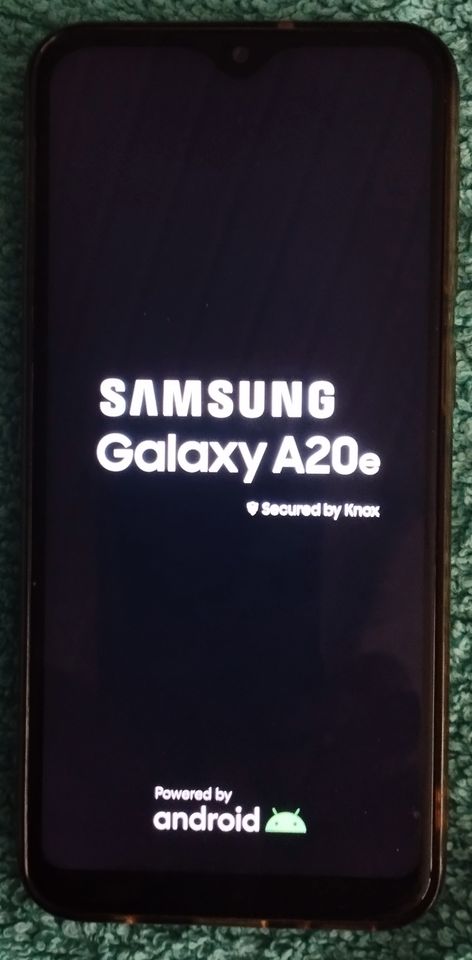 Samsung A20e inkl. Netzstecker in Neckarsulm