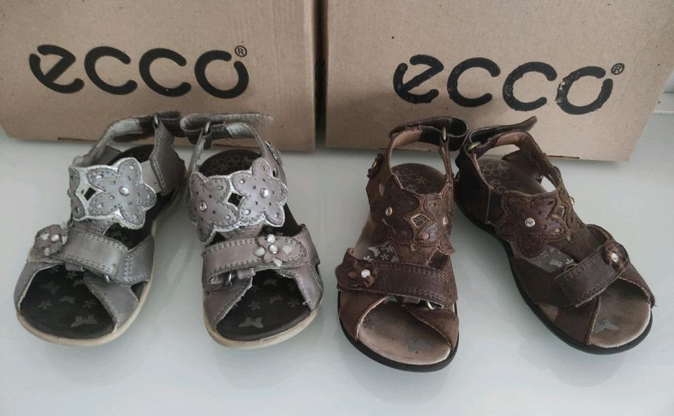 ☆ ECCO: braune & silberne Sandalen ☆ Strass Blüten ☆ NEUw ☆ Gr 25 in Dortmund