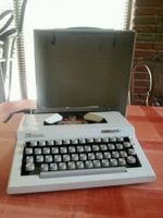 60er Schreibmaschine mit Koffer / CONTESSA 2 DE LUXE / TA ROYAL Schleswig-Holstein - Wallsbüll Vorschau