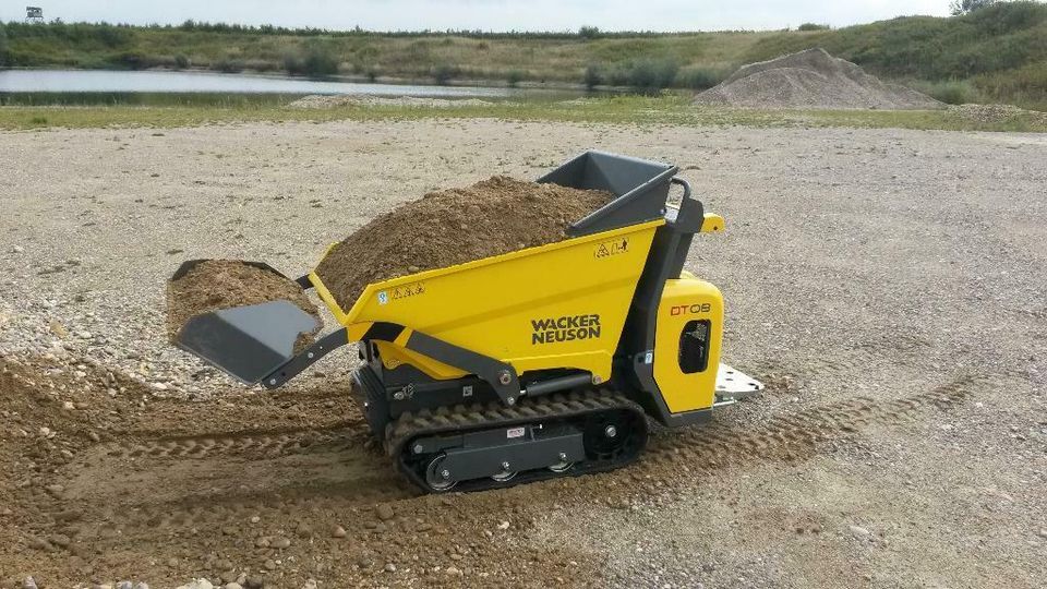 Kettendumper Minidumper Motorschubkarre MIETEN Wacker Neuson DT08 in Baar i. Schwaben