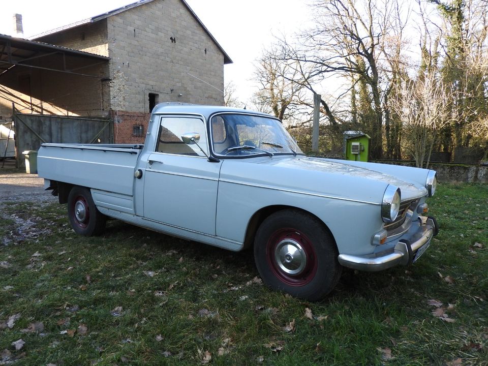 Peugeot 404 Pick-up in Linden