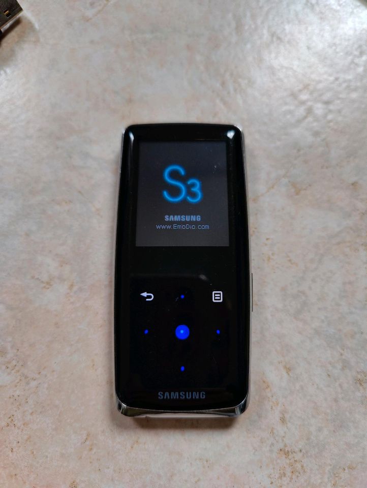 MP3 Player Samsung YP-S3 4GB in Rheinland-Pfalz - Schornsheim | MP3 Player  gebraucht kaufen | eBay Kleinanzeigen ist jetzt Kleinanzeigen