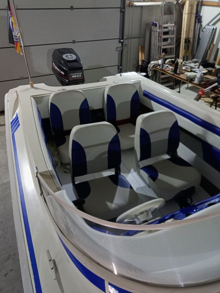 Motorboot, Sportboot Wave Rider Mustang mit 50 PS Motor in Pretzien