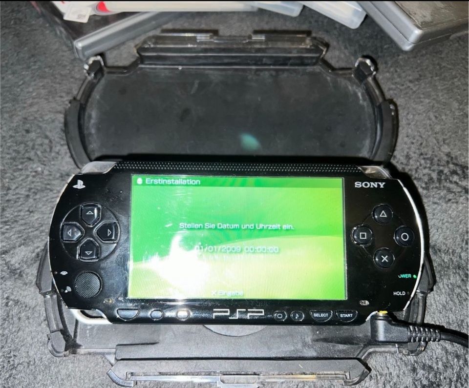 Psp Portable PlayStation mit Zubehör und OVP Play Station in Bietigheim-Bissingen