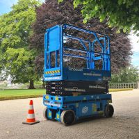 Scherenbühne Arbeitsbühne Hebebühne mieten leihen Weilburg Hessen - Weilmünster Vorschau