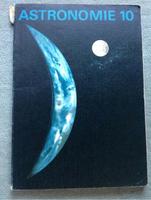 DDR Schulbücher Astronomie 10. Klasse v 1985 Ostalgie Hessen - Groß-Gerau Vorschau