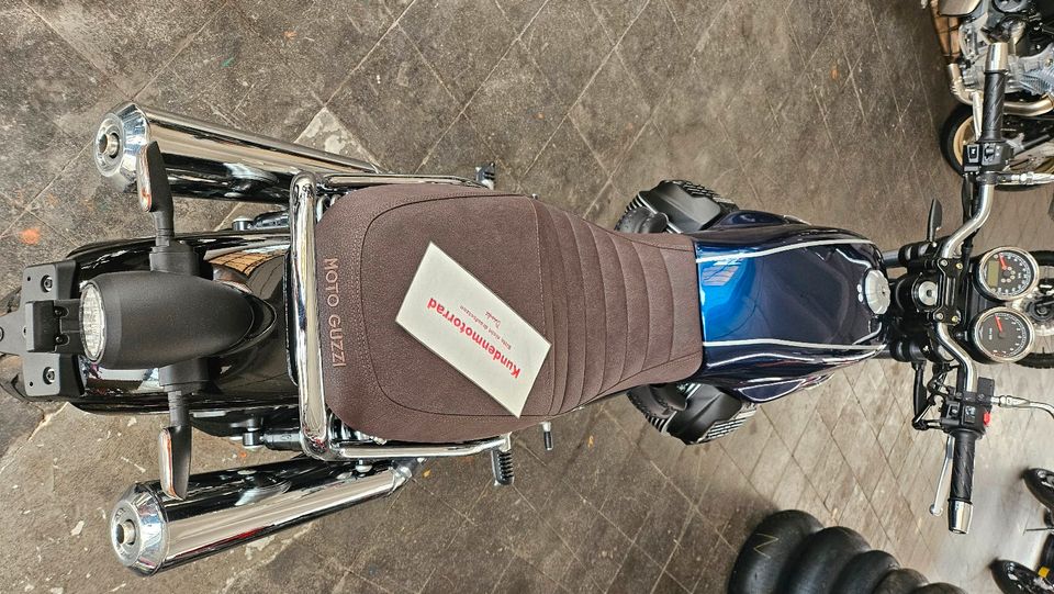 V7 Moto Guzzi Spezial Neu nur 139 KM Neupreis 10.500 Euro in Moormerland