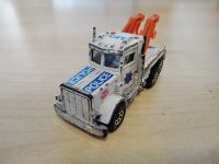 Matchbox Peterbilt Abschleppfahrzeug Police 1981 Sachsen - Radebeul Vorschau