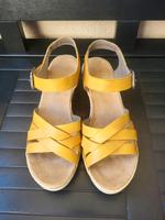 Rieker Damen Sandalen aus Leder! Niedersachsen - Braunschweig Vorschau