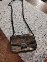 Cinque Handtasche Mini Bag Croco messing braun Kunstleder neu Niedersachsen - Moormerland Vorschau