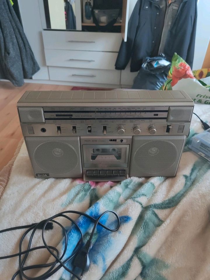 Guter SABA RCR 406 Stereo Ghettoblaster Recorder RADIO,  mit Bda in Herborn