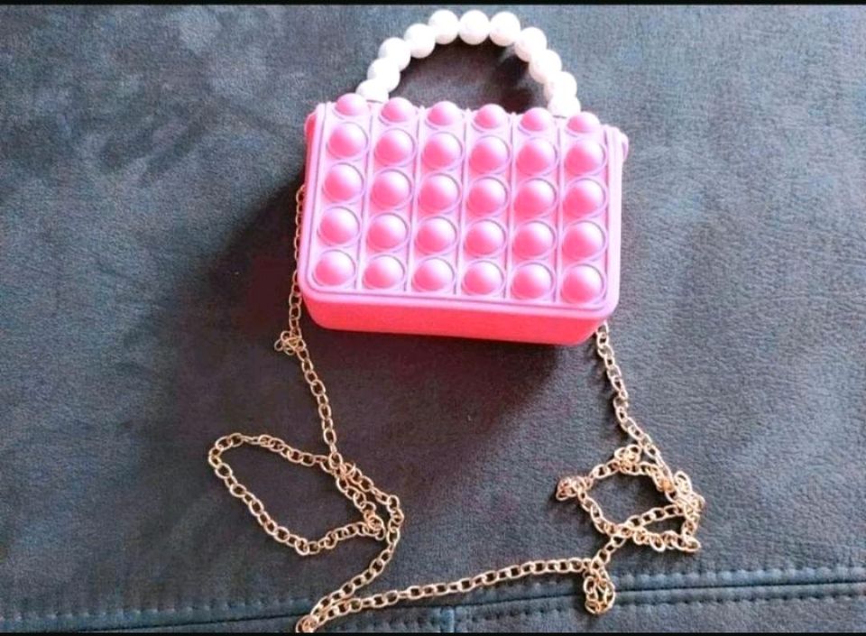 Mädchen silikon perlen handtaschen umhängetasche geldbörse tasche in Bremen