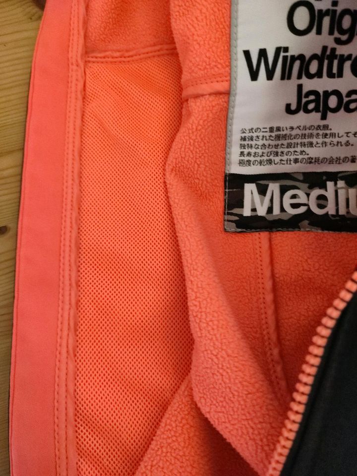 Superdry Softshell Jacke gr M sehr gut erhalten in Sinzing