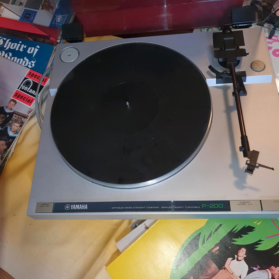 Yamaha Plattenspieler Plus 52  Schalplatten Retro in Hagen im Bremischen