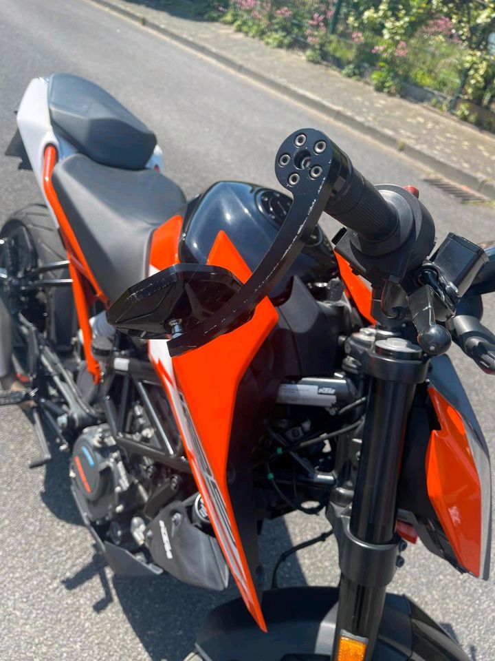 Ktm Duke 125 in Grevenbroich