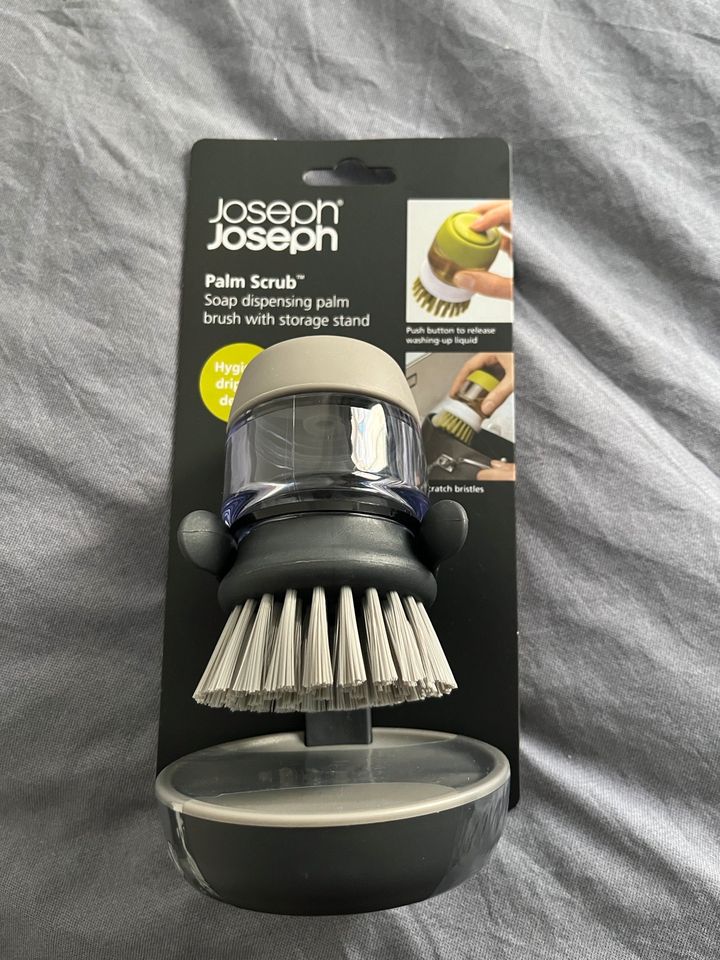 Joseph Joseph Palm Scrub in Kiel