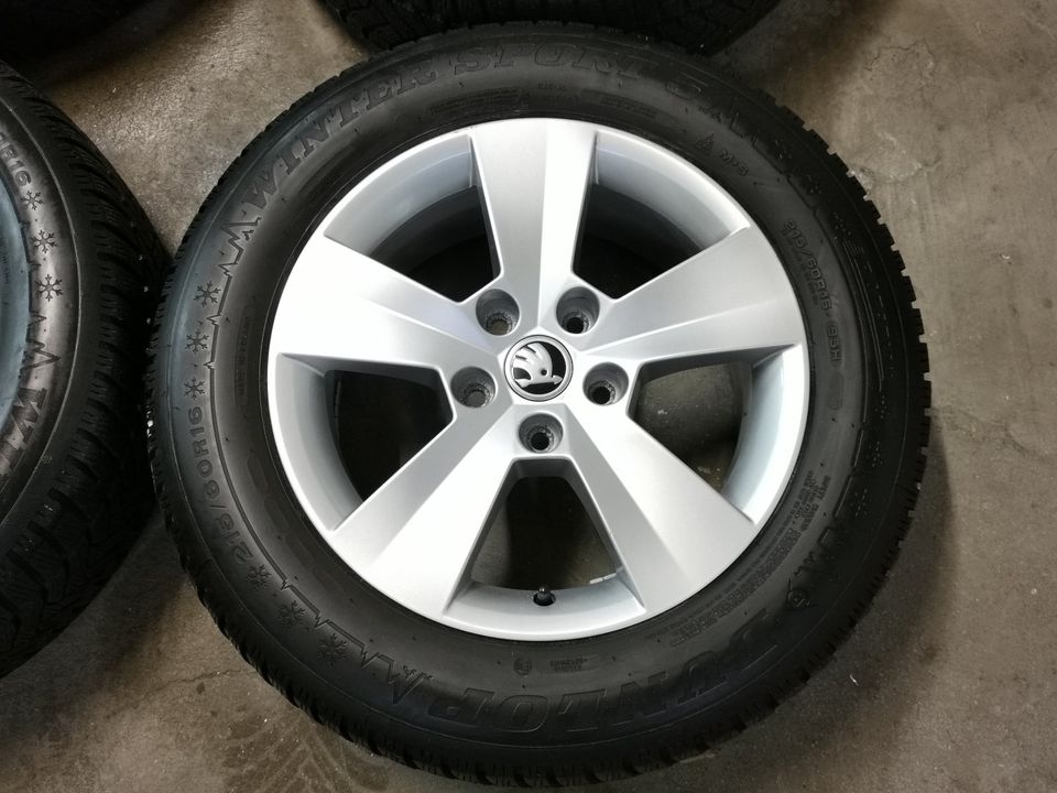 Skoda Superb 16 Zoll Winterräder 3V0601025AC 215/60 R16 in Heiligenhaus