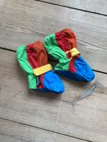 Farbenfrohe Überzieher Krabbelschuhe Friedrichshain-Kreuzberg - Kreuzberg Vorschau