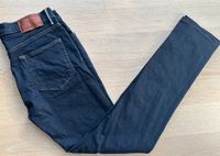 Tommy Hilfiger Jeans Slim blau 32 / 34 wie neu Top! Stuttgart - Vaihingen Vorschau