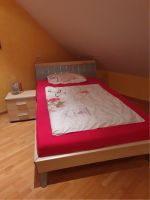 Schönes Jugend-Bett mit Led 130x200 cm, incl Matratze, Lattenrost Nordrhein-Westfalen - Löhne Vorschau