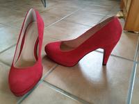 Rote Pumps Hessen - Weinbach Vorschau