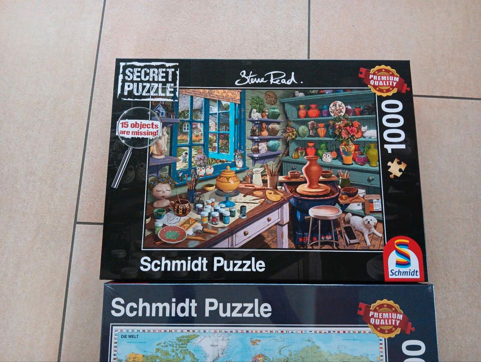 2 x Puzzle, 1000 Teile Secret Puzzle und 1500 Teile Weltkarte in Cham