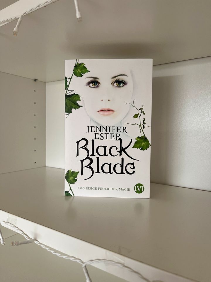 Buch Jennifer Estep Black Blade in Weeze