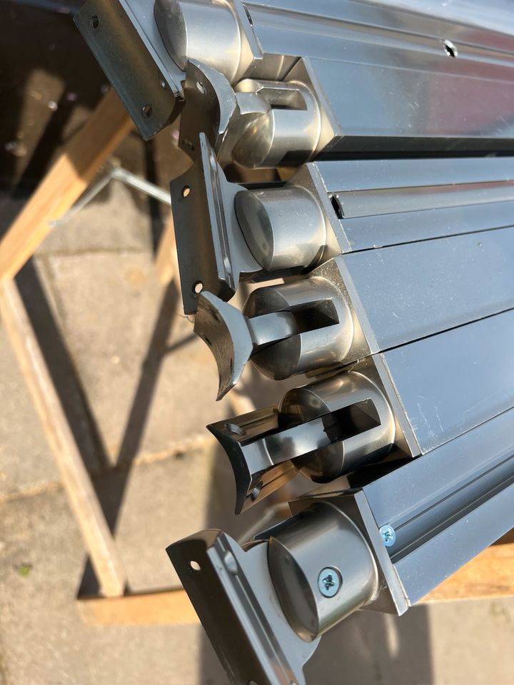 Balkon Geländer zu verkaufen Neu! silberfarbig nicht vergoldet in Rheinau