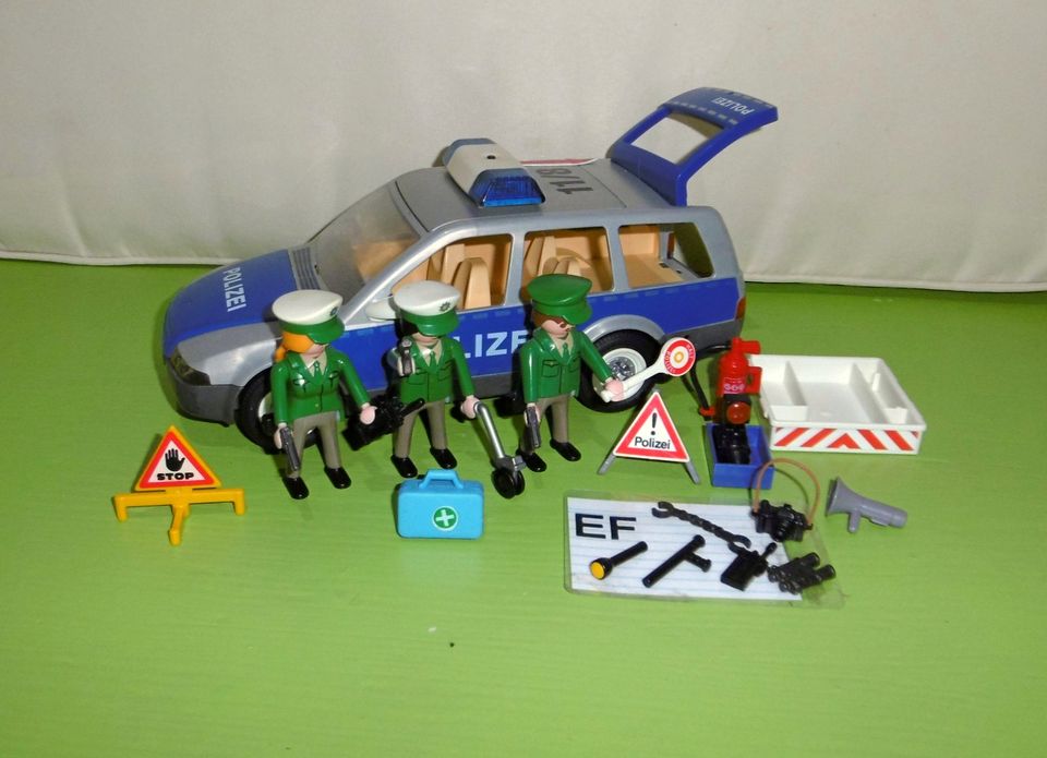 Playmobil Polizei Set: 4259 Polizeiauto+ Blaulicht+ Zubehör (EF) in Blankenheim