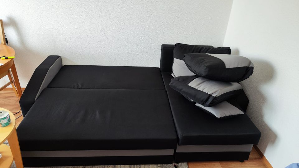 Sofa Ecksofa Schlafsofa Couch schwarz - wie neu - bis 30.4. in Hoyerswerda