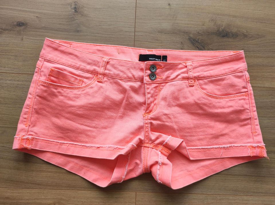 Tally Weijl Hose Short Gr. 42 40 L neon orange Hotpants Hose in Augsburg