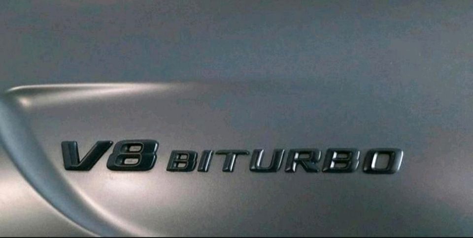 A 2228175200 Original Mercedes AMG 63 - V8 Bi Turbo Klebe Emblem in Hamburg