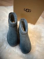 UGG Damen Classic Mini Plattform Plateaustiefelette / Boots Duisburg - Homberg/Ruhrort/Baerl Vorschau