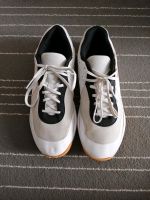 PUMA Hallenschuhe Sportschuhe Gr. 44 wie neu weiß Bayern - Mittenwald Vorschau