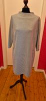 Gepflegtes Damen Kleid Größe 44, Marke Sommer Mann, grau weiß Rheinland-Pfalz - Mainz Vorschau