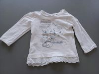 Weißer Pullover / Shirt mit Katzenprint und Spitzenborte, Gr. 92 Schleswig-Holstein - Norderstedt Vorschau