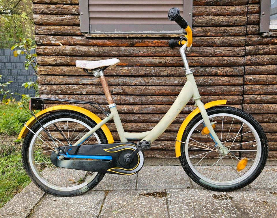 Kinderfahrrad / Gartenfahrrad / Fahrrad - 18 Zoll / 18" / 18er in Magdeburg