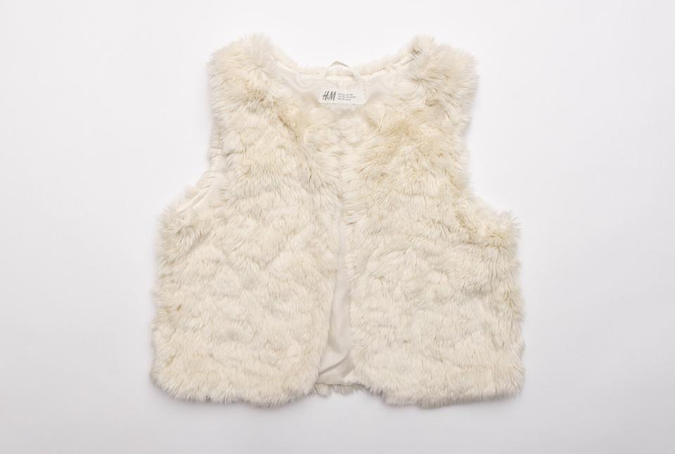 Bekleidungspaket Gr. 122 128 Overall Rock Hose H&M Next Zara in Berlin