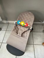 BABYBJÖRN Bouncer Bliss beige mit Spielbogen Berlin - Charlottenburg Vorschau